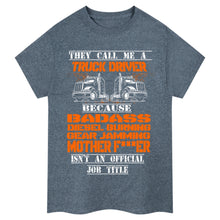 Lade das Bild in den Galerie-Viewer, Bad Ass Trucker T-Shirt